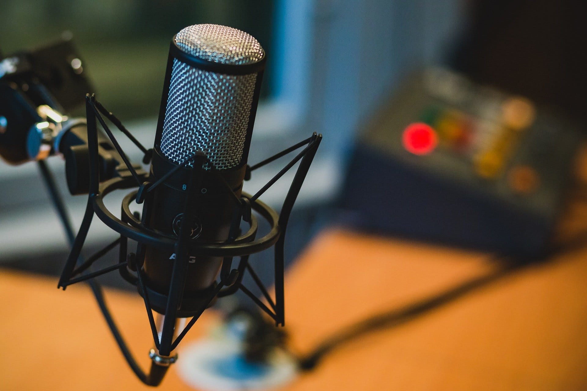Una Voz de Esperanza: 07 de Abril